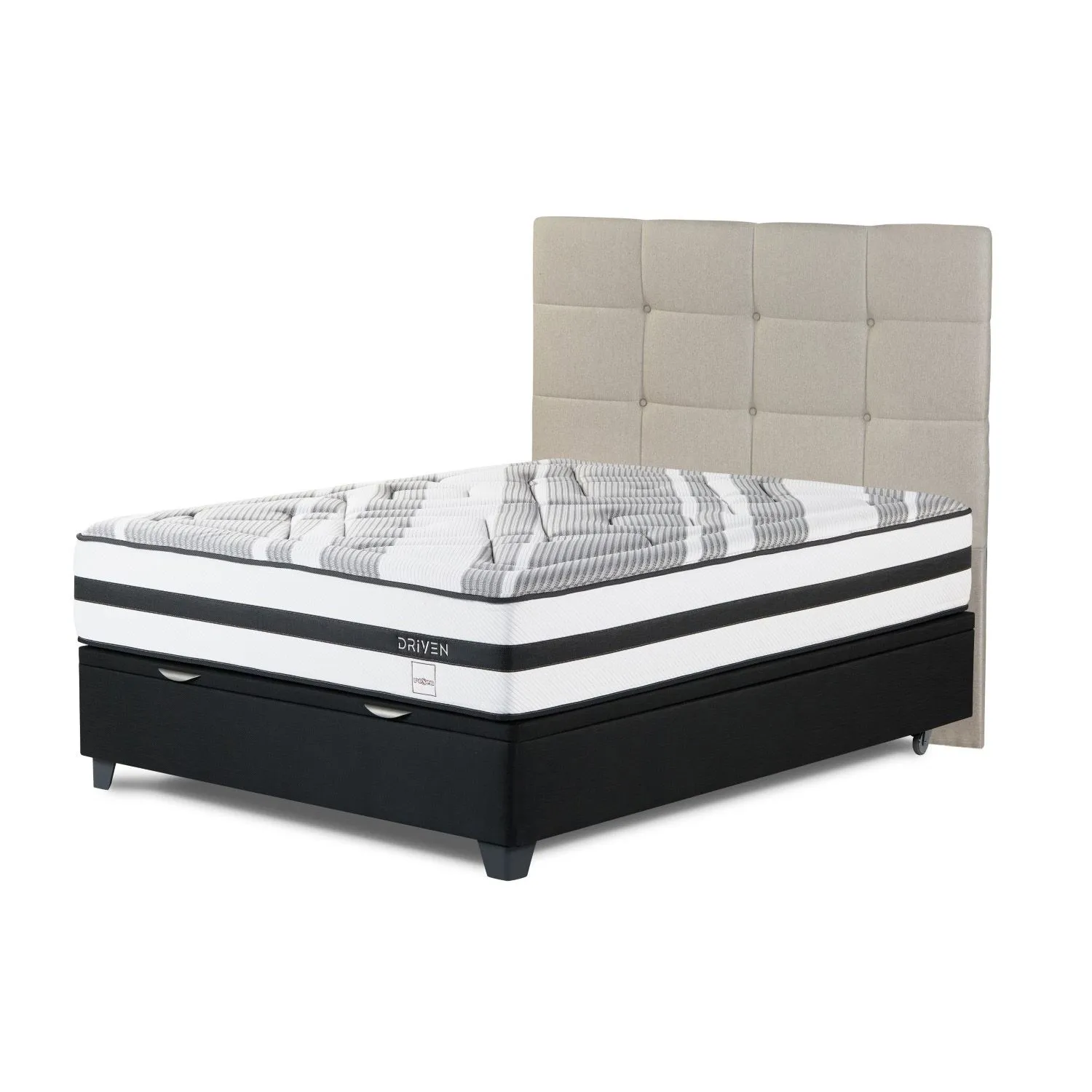 w=1500,h=1500,fit=pad (25)